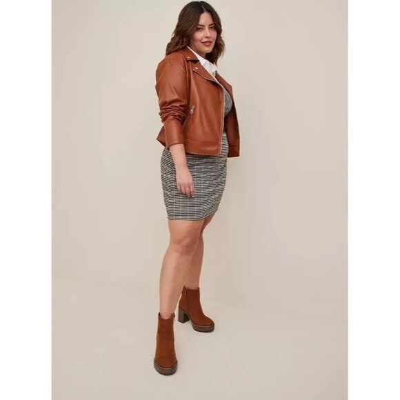 Torrid Size 3x Cognac Brown Faux Leather Asymmetrical Moto Jacket - Picture 3 of 14